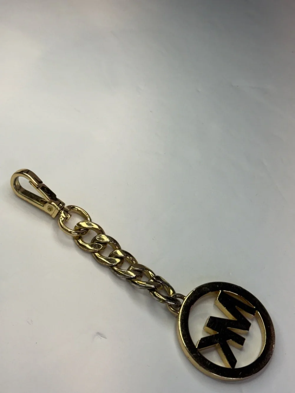 Michael Kors Gold MK Logo Keychain Heavy Chain Bag Charm Luxe - Picture 12 of 16